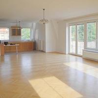 Квартира в Чехии, Карловарский край, Карловы Вары, 142 кв.м.