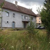 Земельный участок в Чехии, Карловарский край, Карловы Вары