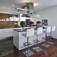 Flat Czechia, Ustecky region, Teplice, 209 sq.m.