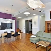 Flat Czechia, Karlovy Vary Region, Karlovy Vary, 198 sq.m.