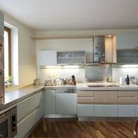 Квартира в Чехии, Устецкий край, Теплице, 400 кв.м.