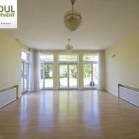 Дом в Чехии, Карловарский край, Карловы Вары, 380 кв.м.