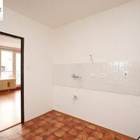 Flat Czechia, Karlovy Vary Region, Karlovy Vary, 39 sq.m.