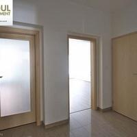 Flat Czechia, Karlovy Vary Region, Karlovy Vary, 54 sq.m.