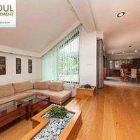 House Czechia, Karlovy Vary Region, Karlovy Vary, 315 sq.m.