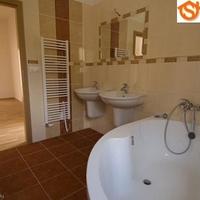 Квартира в Чехии, Карловарский край, Карловы Вары, 98 кв.м.