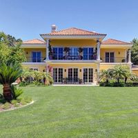 Villa in Portugal, Algarve, 481 sq.m.