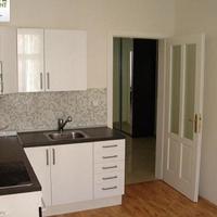 Flat Czechia, Karlovy Vary Region, Karlovy Vary, 87 sq.m.