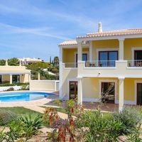 Villa in Portugal, Algarve, 220 sq.m.
