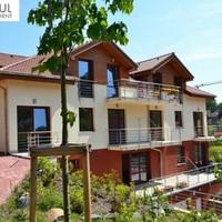 Flat Czechia, Karlovy Vary Region, Karlovy Vary, 97 sq.m.