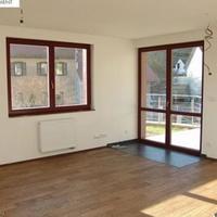 Flat Czechia, Karlovy Vary Region, Karlovy Vary, 97 sq.m.