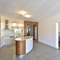 Квартира в Чехии, Карловарский край, Карловы Вары, 193 кв.м.