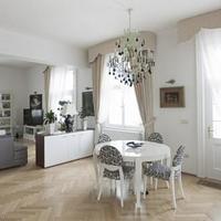 Вилла в Чехии, Карловарский край, Карловы Вары, 489 кв.м.