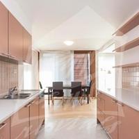 Flat Czechia, Karlovy Vary Region, Karlovy Vary, 221 sq.m.