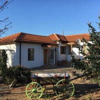 Вилла в Болгарии, Варненская область, Шкорпиловци, 100 кв.м.