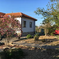 Вилла в Болгарии, Варненская область, Шкорпиловци, 100 кв.м.