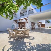 Villa in Spain, Andalucia, Estepona, 434 sq.m.