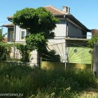 House in Bulgaria, Padina