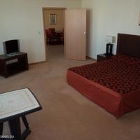 Flat at the first line of the sea / lake in Bulgaria, Burgas Province, Elenite, 159 sq.m.