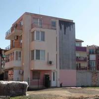 Flat at the second line of the sea / lake in Bulgaria, Nesebar, 60 sq.m.