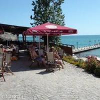 Apartment at the first line of the sea / lake in Bulgaria, Burgas Province, Elenite