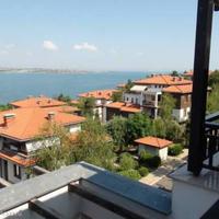 Апартаменты на первой линии моря/озера в Болгарии, Бургасская область, Елените, 83 кв.м.