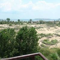 Квартира на первой линии моря/озера в Болгарии, Солнечный Берег, 66 кв.м.
