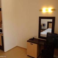 Flat at the first line of the sea / lake in Bulgaria, Sunny Beach, 50 sq.m.