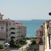 Апартаменты на первой линии моря/озера в Болгарии, Бургасская область, Елените, 85 кв.м.