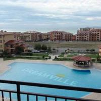 Flat at the first line of the sea / lake in Bulgaria, Burgas Province, Elenite, 108 sq.m.