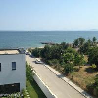 Flat at the first line of the sea / lake in Bulgaria, Burgas Province, Elenite