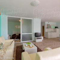 Квартира на первой линии моря/озера в Болгарии, Бургасская область, Елените