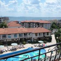 Квартира на первой линии моря/озера в Болгарии, Бургасская область, Елените, 60 кв.м.