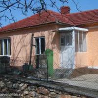 House in Bulgaria, Dobrich region, Elenite