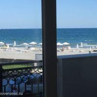 Flat at the first line of the sea / lake in Bulgaria, Burgas Province, Elenite