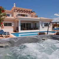 Villa in Portugal, Algarve, 363 sq.m.