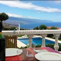 Villa in Spain, Canary Islands, Santa Cruz de Tenerife, 249 sq.m.