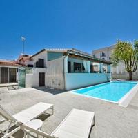 Villa in Spain, Balearic Islands, Palma, 280 sq.m.