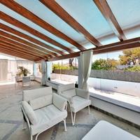 Villa in Spain, Balearic Islands, Palma, 280 sq.m.