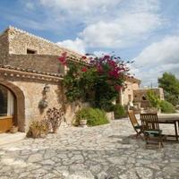 Villa in Spain, Balearic Islands, Palma, 350 sq.m.