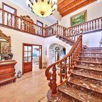 Villa in Spain, Balearic Islands, Palma, 650 sq.m.