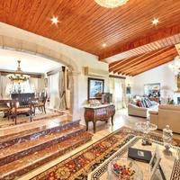 Villa in Spain, Balearic Islands, Palma, 650 sq.m.