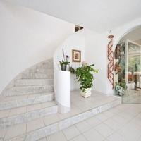 Villa in Spain, Balearic Islands, Palma, 415 sq.m.