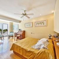 Villa in Spain, Balearic Islands, Palma, 415 sq.m.