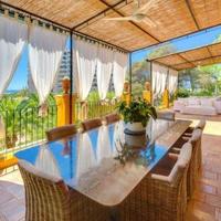 Villa in Spain, Balearic Islands, Palma, 600 sq.m.