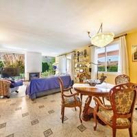 Villa in Spain, Balearic Islands, Palma, 220 sq.m.