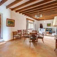 Villa in Spain, Balearic Islands, Palma, 3100 sq.m.