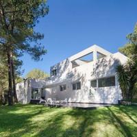 Villa in Spain, Balearic Islands, Palma, 350 sq.m.