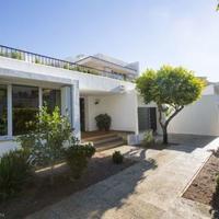 Villa in Spain, Balearic Islands, Palma, 460 sq.m.