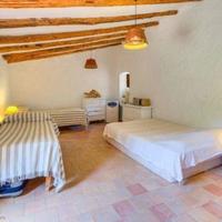 Villa in Spain, Balearic Islands, Palma, 240 sq.m.